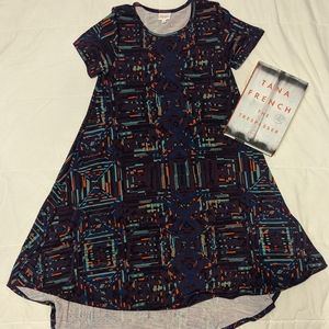 Gorgeous XS Lularoe Carly in Fun Abstract Pattern